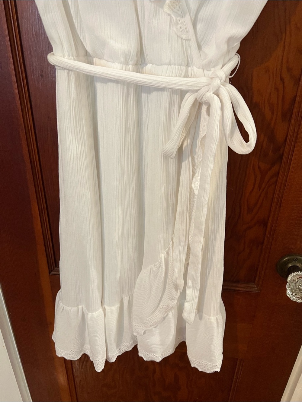 Lauren Conrad White Faux Wrap Eyelet Ruffle Dress Size Small Cottagecore Bridal - Picture 5 of 9